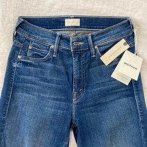 NWT • Mother denim size 25